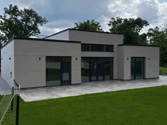 Продаж БУДИНКУ з ремонтом у Лісниках 172 м2 8 соток ГАЗ Лесники