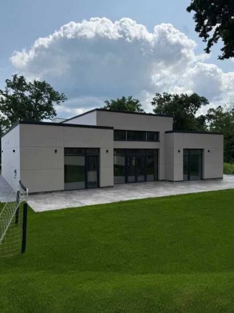 Продаж БУДИНКУ з ремонтом у Лісниках 172 м2 8 соток ГАЗ - фото 1