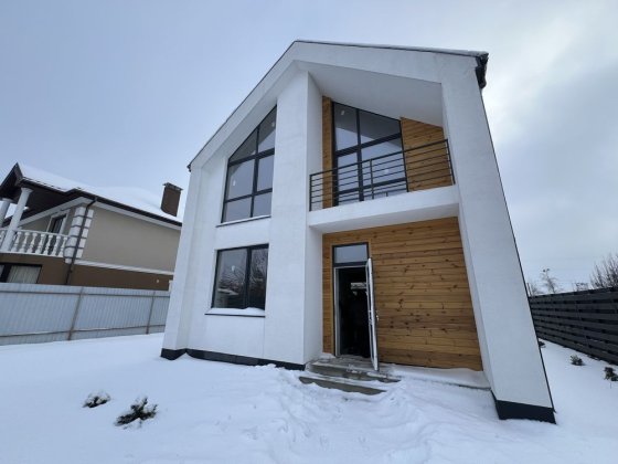 Будинок з ділянкою 6 соток в Гореничах Гореничі