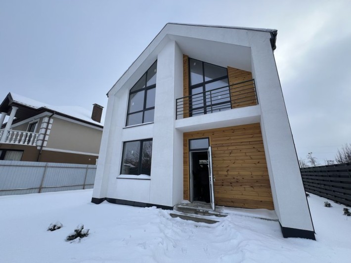 Будинок з ділянкою 6 соток в Гореничах - фото 1