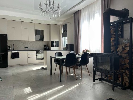 ПРОДАЖ таунхаусу з ремонтом+2,5 сотки 7 км від Києва,с Нові Петрівці!! Новые Петровцы