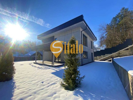 Сучасний High-tech будинок серед пагорбів Лісників, поруч Equides Club Лесники