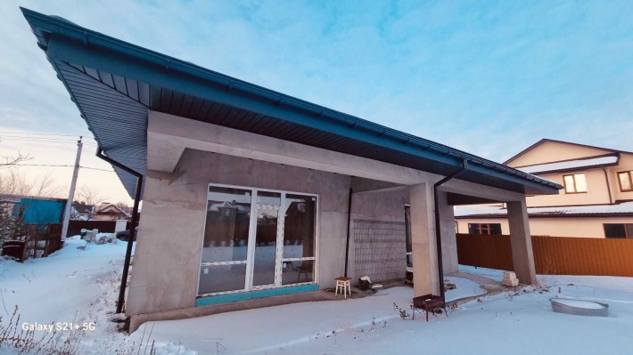 Продажа 1 єт. дома 138 кв.м. в с.Новіе Петровці,массив Полевой,5 соток - фото 1