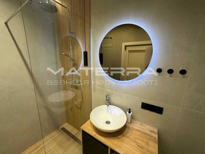 Віта Поштова таунхауса з авторським ремонтом 90м2  з каміном кутовий - фото 1