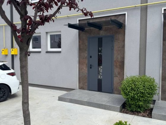 Термінова пропозиція!  Таунхаус 90 кв.м. у містечку Балатон. Нові Петрівці