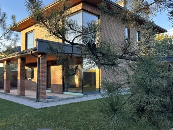 Продаж Будинок 170 м², 5 соток, всі комунікації. Гореничі Гореничі