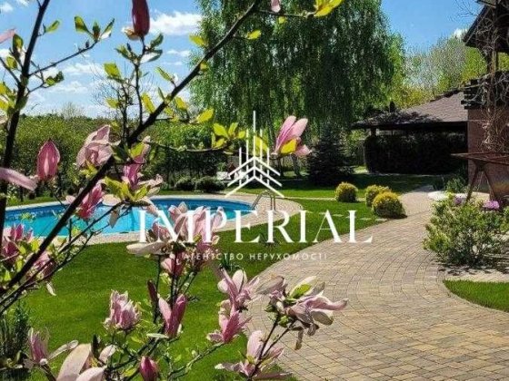 Продаж  сучасного будинку  Гореничи . Бомбосховище Гореничі