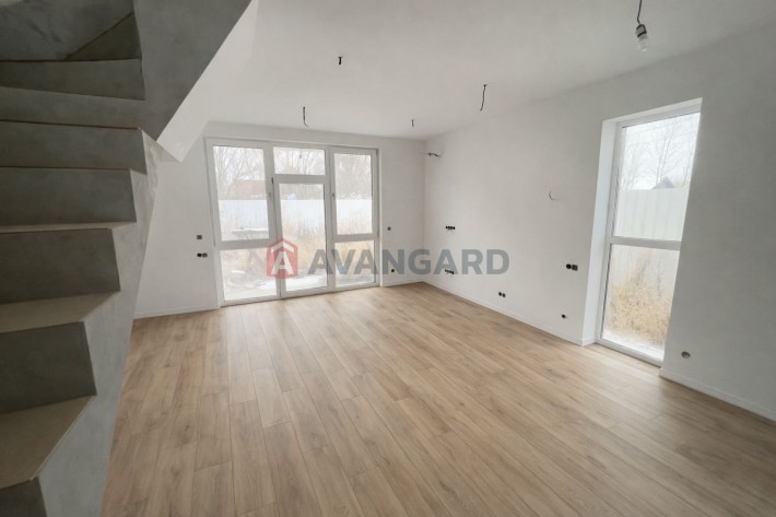 Таунхаус Нові Петрівці, 117 м.кв. з ремонтом - фото 1