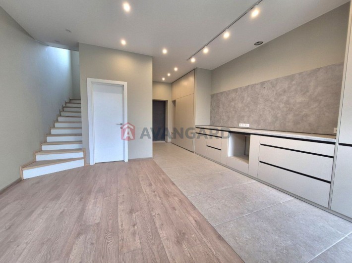 Таунхаус з ремонтом, с.Нові Петрівці, Київська обл. - фото 1