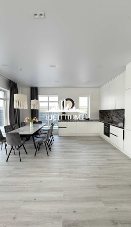 Унікальна пропозиція! Сучасний будинок, басейн з підігрівом, 8 соток - фото 1