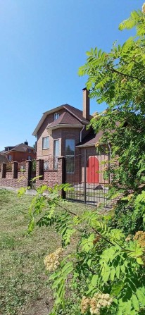 Продам котедж в Гореничах - фото 1