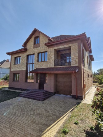 Продаж. Будинок 600 м. кв., 12,5 соток, с. Гореничі, Київська обл., - фото 1