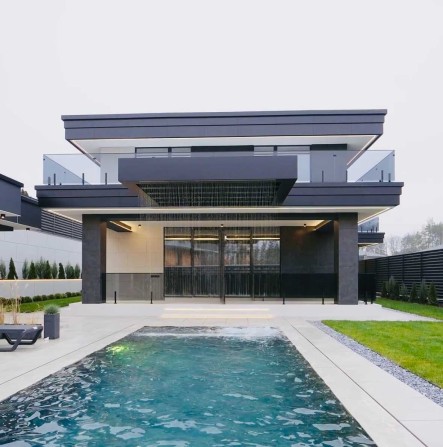 Дім в Ходосівці серед лісу, басейн, 9 соток, 240м2 під чистовий ремонт - фото 1