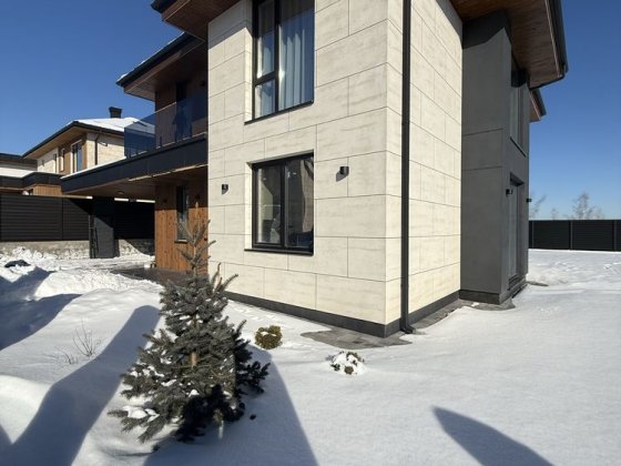 Стильний будинок з ремонтом та технікою 195 м² Ділянка 5 соток .Газ Ходосівка