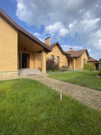 Відмінний маєток для великої родини, закрита вудиця Гореничі! - фото 1