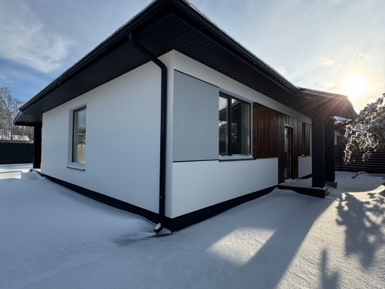 Продається будинок з ремонтом у Віті Поштовій Віта-Поштова