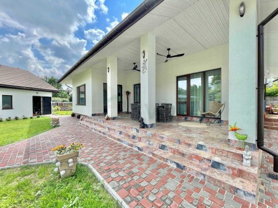 Будинок з ремонтом! Генератор! Камін! Без Комісії! Стоянка