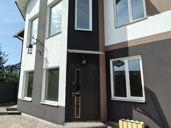 Якісний Таун в тихій локаціі.ГАЗ, програми так. Стоянка