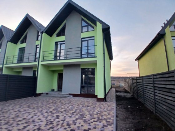 Таунхаус єоселя, розтермінування Стоянка