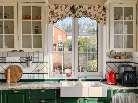 Будинок 190 м з ремонтом  в котеджному - Ірпінь (Стоянка) 10 сот Стоянка