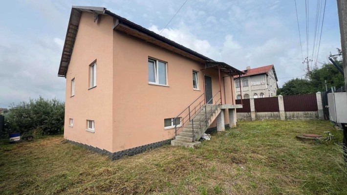 Продам новий будинок в с. Нові Петрівці ( 10 км від Києва). - фото 1