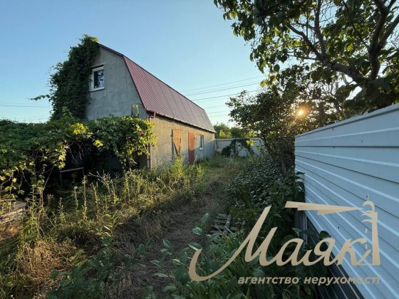 Продажа дома и земельного участка 22 сотка в с. Подгорци  Обуховское Підгірці