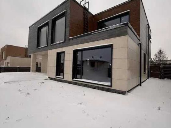 Продаж Будинку в Ходосівці 263 м2 на 8ми сотках ГАЗ закрите містечко Ходосівка