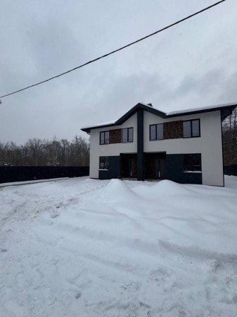 Дуплекс в Стоянці поруч з лісом . 4.5 сотки - фото 1