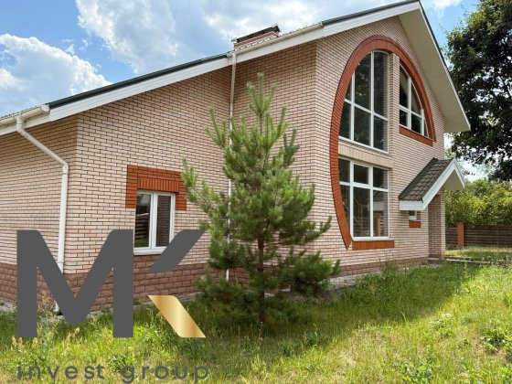 Продаж будинку в Ірпені (закрите котеджне містечко) продаж без % Стоянка