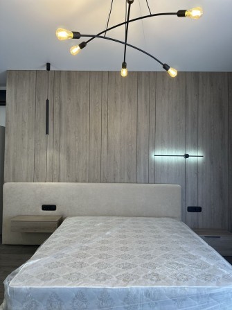 Продаж БУДИНКУ! Дизайнерський ремонт, газ, котеджне містечко! Стоянка - фото 1