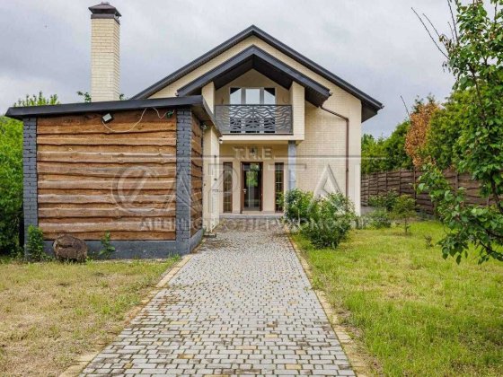 Продаж простого і затишного будинку в Підгірцях Підгірці