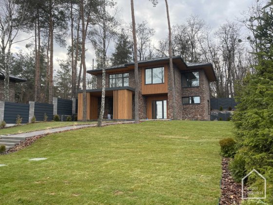 Будинок з газом та просторою ділянкою | Віта-Поштова Віта-Поштова