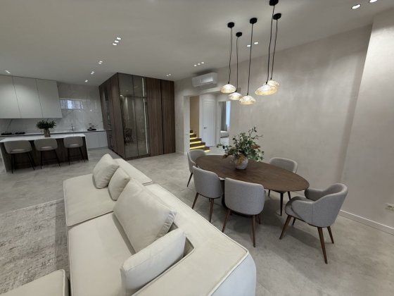 Будинок Віта Поштова ремонт ліс озеро Віта-Поштова