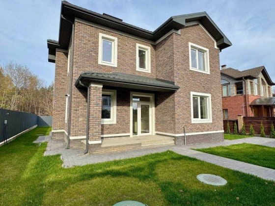 Ексклюзивний Будинок в Лісовій Частині Котеджного Містечка с.Стоянка Стоянка