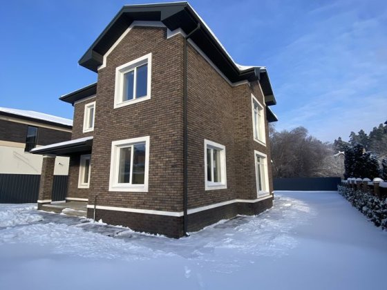 Продаж будинку с.Стоянка газ ліс асфальт Стоянка