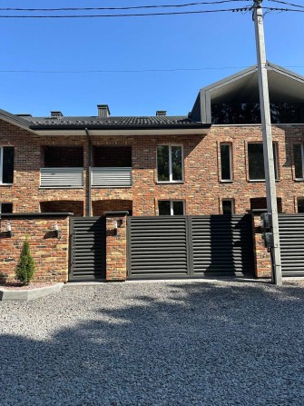 Таунхаус в лісовій зоні. Ірпінь. Навпроти КМ O.Краса - фото 1