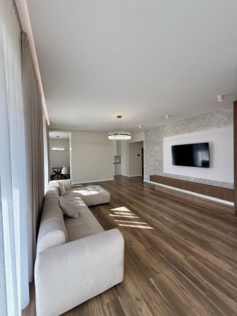 ПРЕМІУМ будинок •ТОП дизайн •4 кімнати• Охорона 24/7• Басейн • 13 сот - фото 1