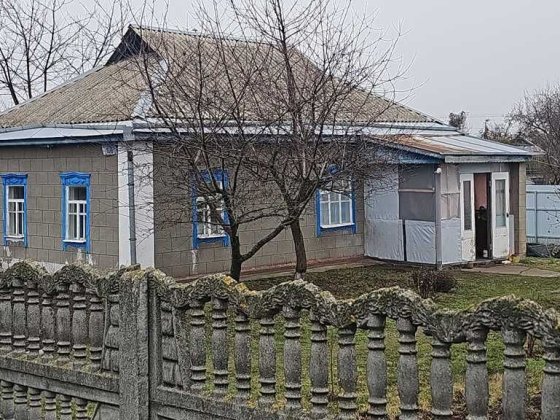 Будинок в місті неподалік центру – вул. Футбольна Є відеоогляд Яготин