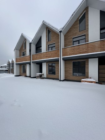 Таунхаус з власним двором . Є-Оселя - фото 1