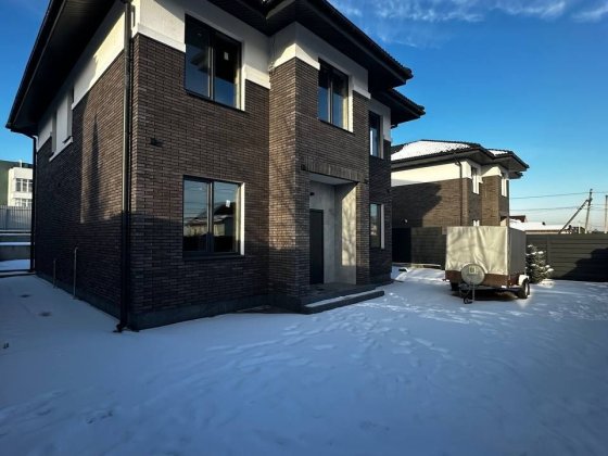 Коттедж для Родини в зручномі примісті Київа Стоянка