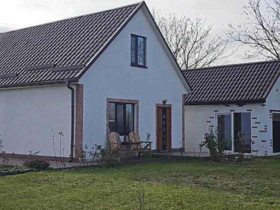 Новий будинок в місті Березань – є все! є відеоогляд будинку Березань