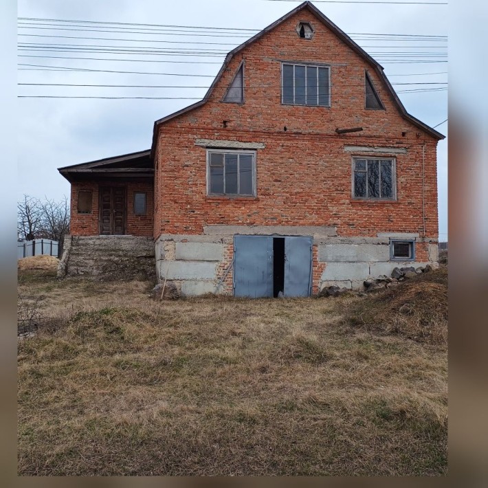 Продамо будинок  з приватизованою ділянкою - фото 1