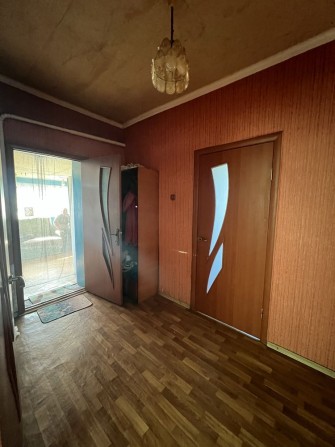 Продам хороший цегляний будинок в місті Узин - фото 1