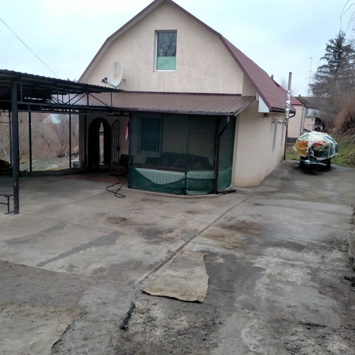 Продам будинок в м. Ржищів - фото 1