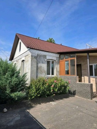 ПРОДАЖ будинку з магазином. Рокитне - фото 1