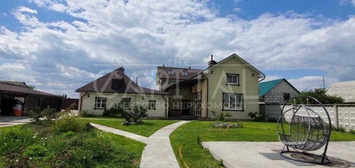 Два житлових будинки об'єднані в єдиний будинок. Велика Димерка - фото 1