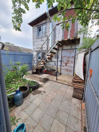 Продам 2-х поверховий будинок- гараж 110м2 в центрі, район переїзду - фото 1