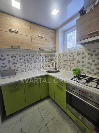 В продажі півбудинку з ремонтом в центрі міста. Оформлення мінімальне - фото 1