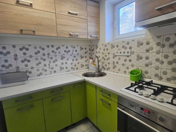 ПОДАТКИ-2%!  Частина будинку Клавдєіо-Тарасове з РЕМОНТОМ.  Центр Клавдієво-Тарасове