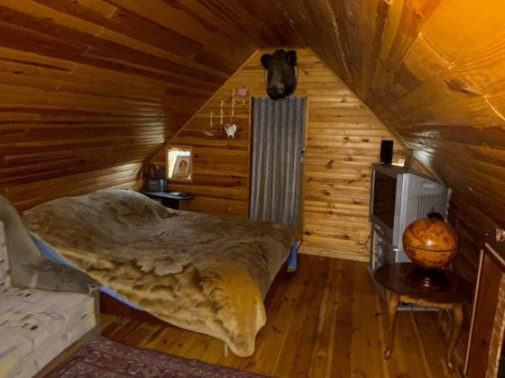 Будинок-дача з ділянкою 9 соток Бабинці